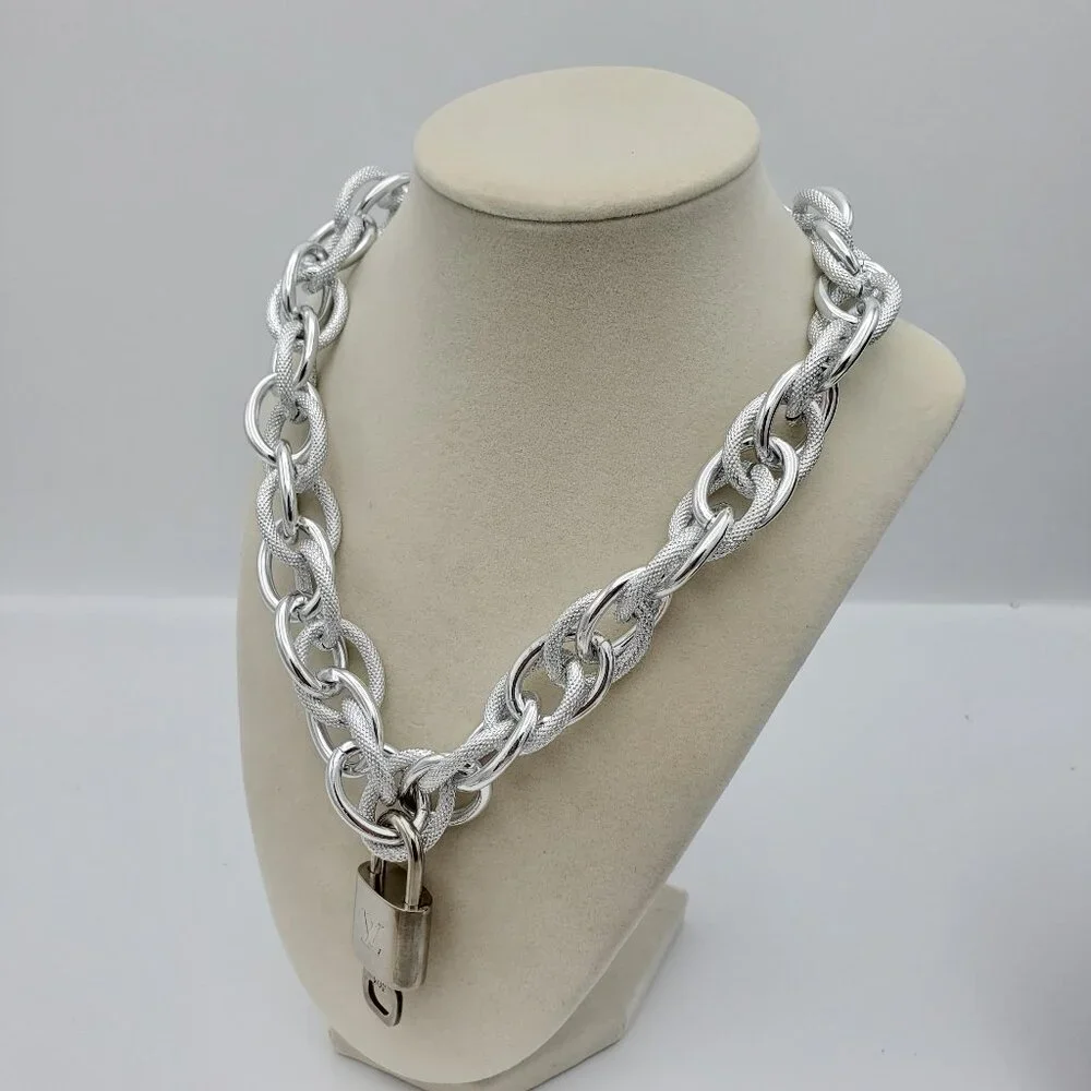 Authentic Louis Vuitton Padlock w/Unbranded Stainless Steel Plated Silver Chain - Picture 2 of 6